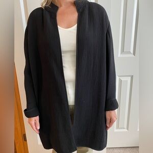 Eileen Fisher open front coat/jacket. Black size Large.